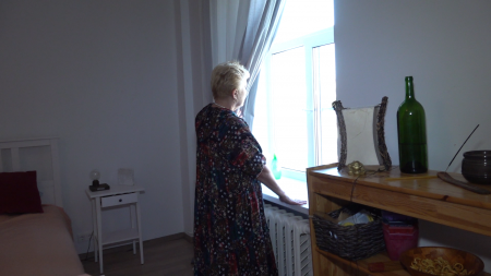Свежий воздух спасет пожилых от детей с КОВИД, а радиоточка — от депрессии