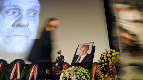 Олешко рассказал о своей благодарности Меньшову Олешко рассказал о своей благодарности Меньшову