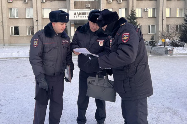 «Реформа с треском провалилась»: новосибирские полицейские рассказали, почему они уходят из МВД Новосибирские полицейские рассказали, почему они уходят из МВД