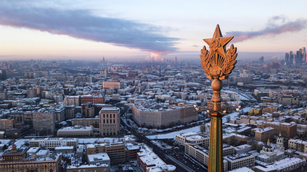Синоптик Цыганков спрогнозировал мокрый снег в Москве в ближайшие дни Синоптик Цыганков спрогнозировал мокрый снег в Москве в ближайшие дни