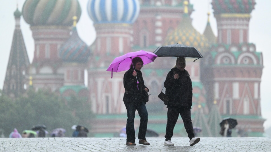 Синоптик Леус спрогнозировал кратковременные дожди в Москве 27 июня Синоптик Леус спрогнозировал кратковременные дожди в Москве 27 июня